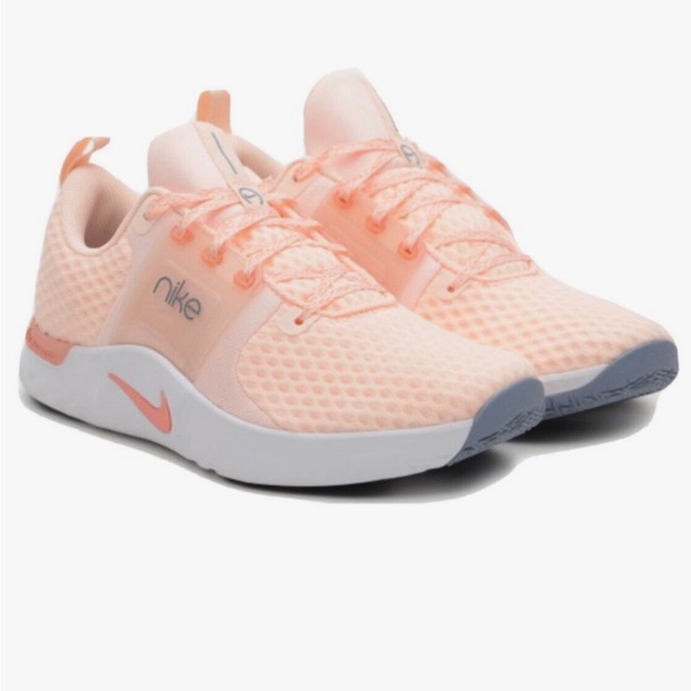 Nike Peach Running Shoes  Women's Tr 10 Training Shoes ck2576-800